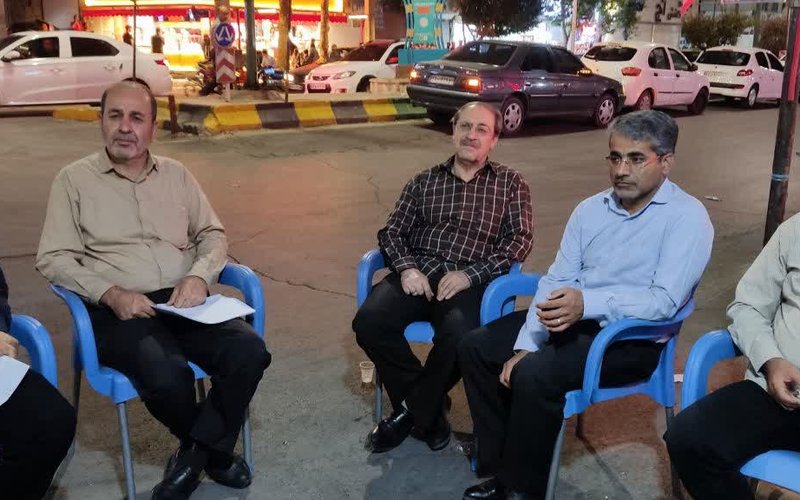 302